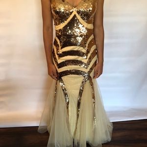 Jovani Gold Sequin Pattern Gown